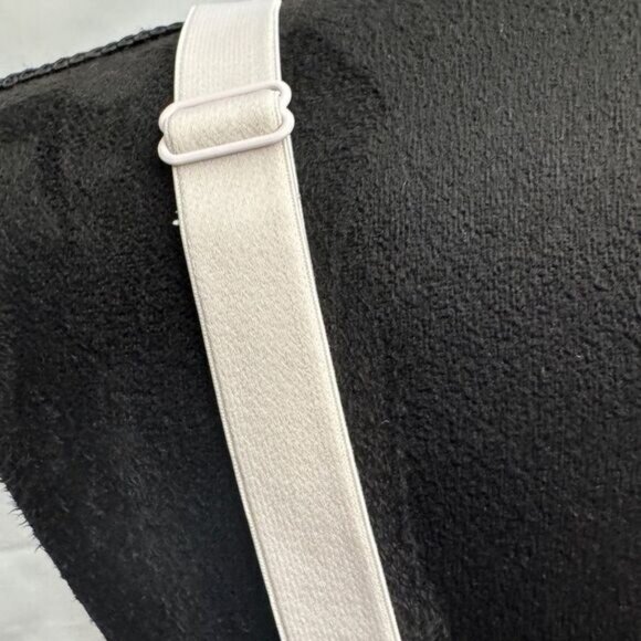 Lululemon Energy Bra High Neck - Picture 7 of 7